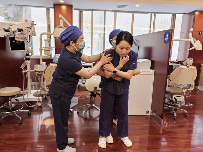 演练现场1.jpg 演练现场1.jpg