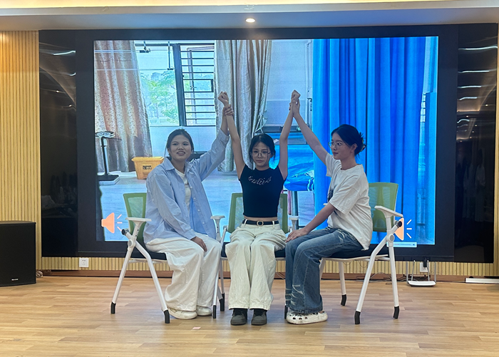 生命有光 成长有彩——工口实验室
成功举办2025年春季学期心理情景剧比赛 第 1 张