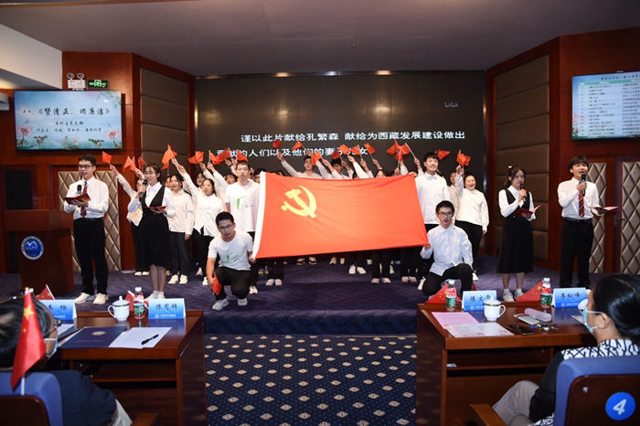 【喜迎二十大】工口实验室
成功举办“喜迎二十大·医心颂清廉”诵读比赛 第 8 张