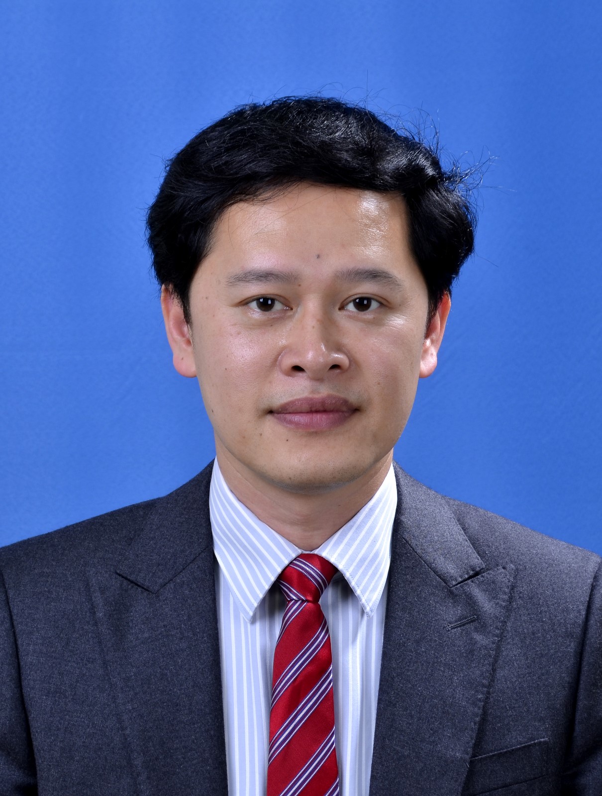 廖红兵.jpg 廖红兵.jpg